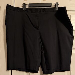 Kelly Klark Black Flat Front Shorts NWOT